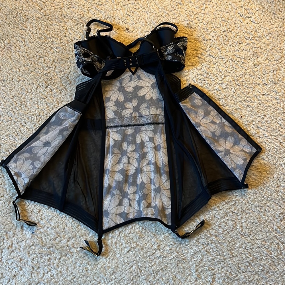 Victoria's Secret Black and White Floral Chemise - Picture 3 of 5